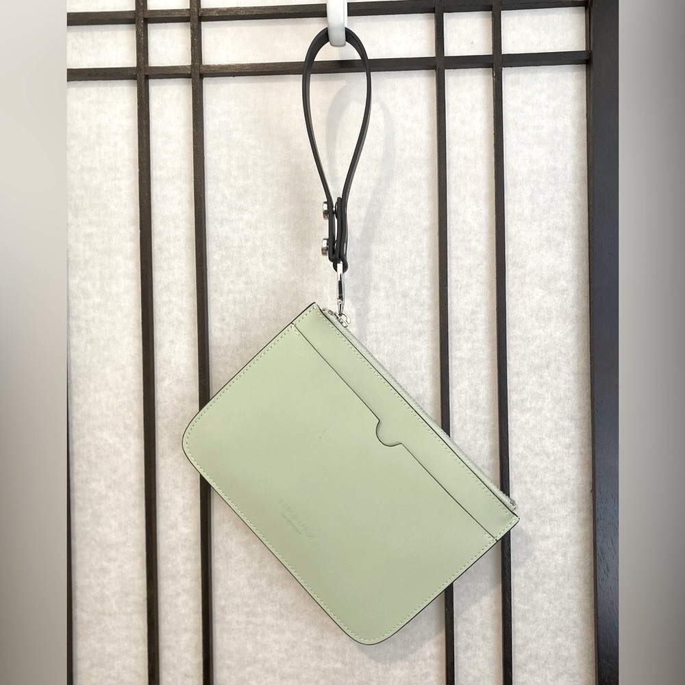 Timbuk2 Smooth Moves Leather Wristlet
